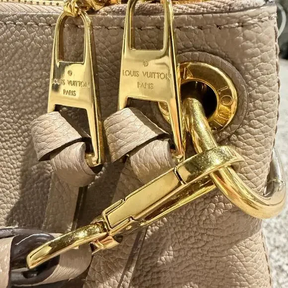 Louis Vuitton Empreinte Maida Hobo Tourterelle Leather Bag Purse, Turtle Dove - Picture 9 of 16